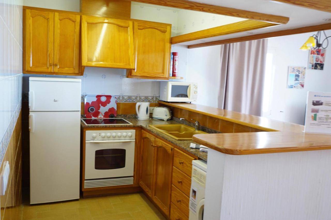 Apartamentos Punta Prima Beach エクステリア 写真