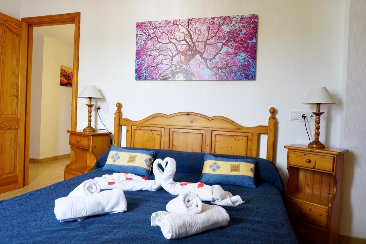 Apartamentos Punta Prima Beach エクステリア 写真