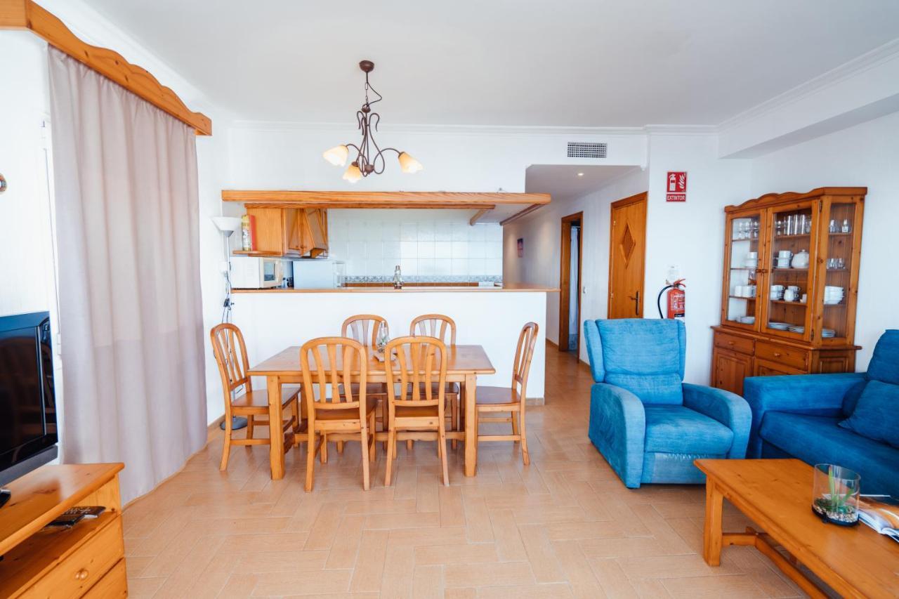 Apartamentos Punta Prima Beach エクステリア 写真